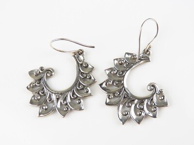 Sterling Silver, Bali Dangle Earrings SE-451