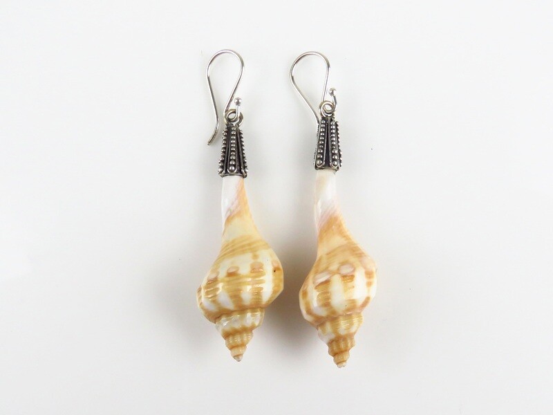 Sterling Silver, Sea Shell, Dangle Earrings SSE-117
