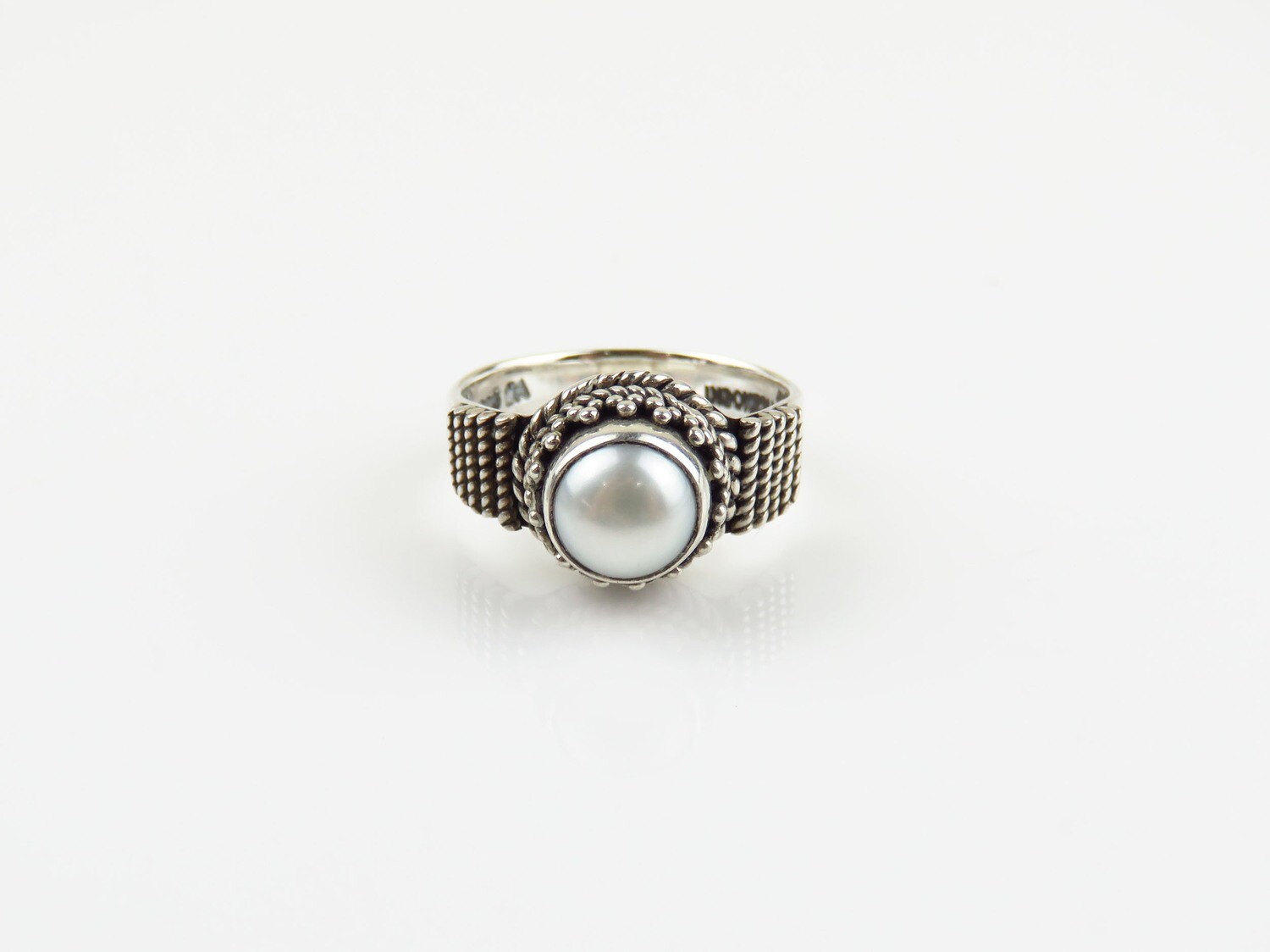 Sterling Silver, Pearl Ring RI-1136