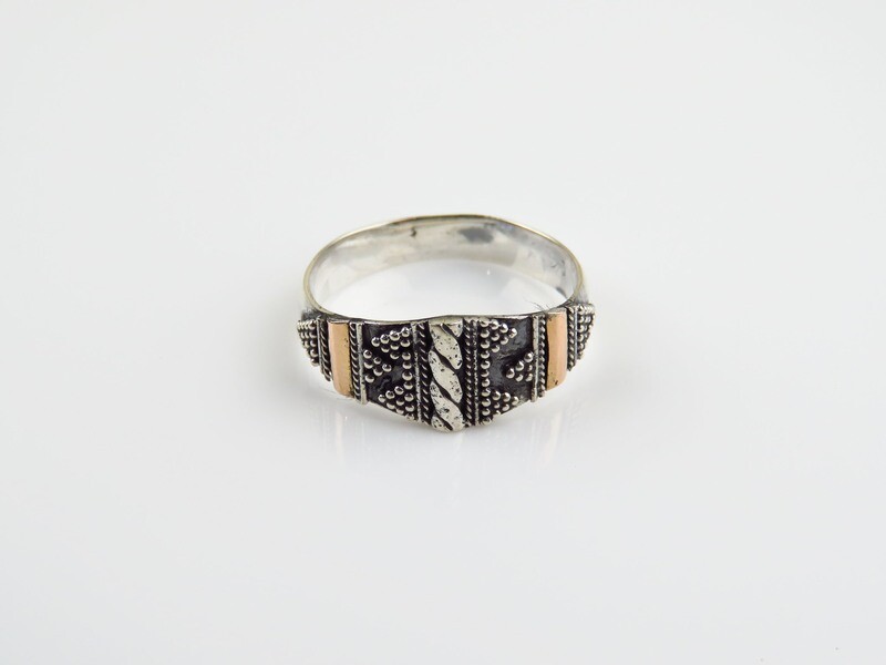 Sterling Silver, 18k Gold Highlight, Bali Women&#39;s Ring SR-388