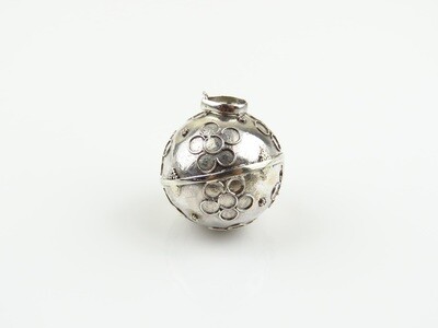Sterling Silver, Flower Pattern, Chime Ball Pendant CH-443