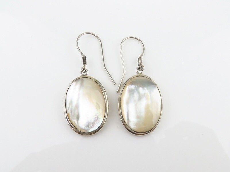 Sterling Silver, White Shell, Oval Dangle Earrings SSE-134