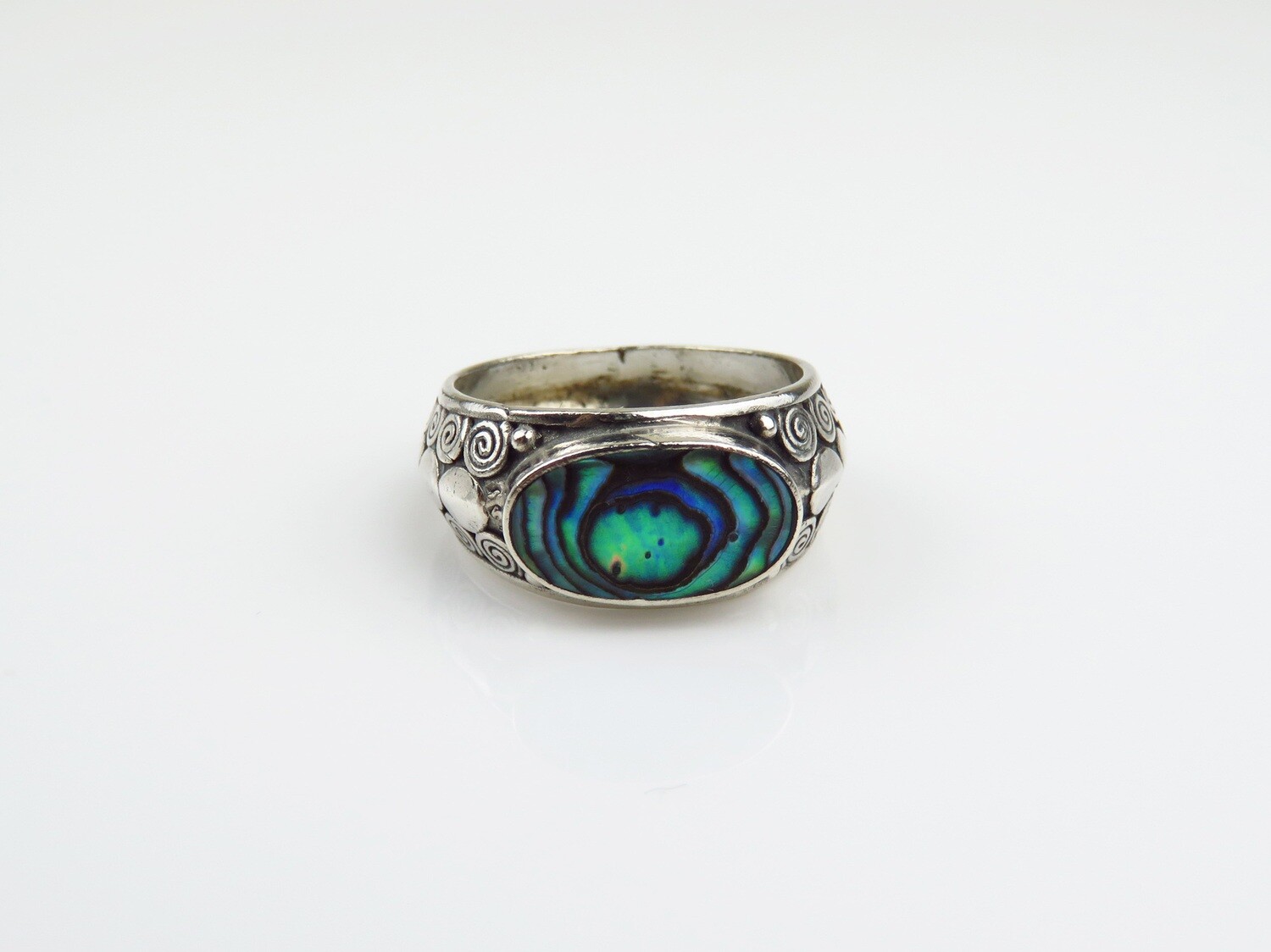 Sterling Silver, Oval Shape, Abalone Shell Ring SSR-112