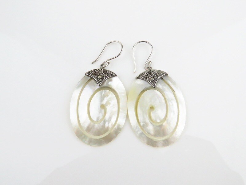 Sterling Silver, White Shell, Dangle Earrings SSE-137