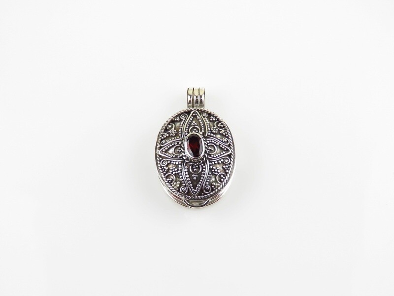 Sterling Silver, Garnet, Oval Locket Pendant LP-343