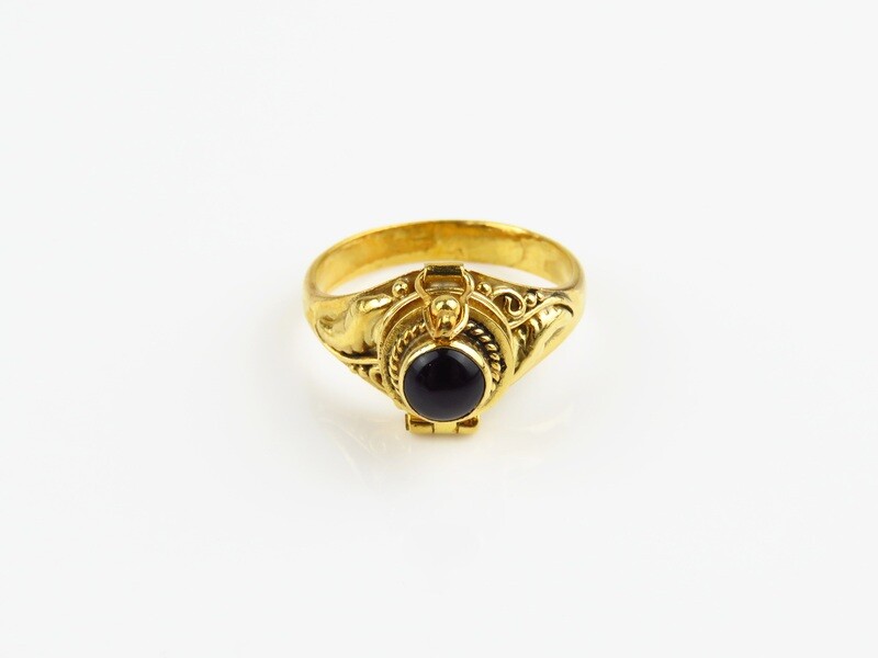 Sterling Silver, Black Onyx, 18k Gold Plated, Locket Ring GPR-233