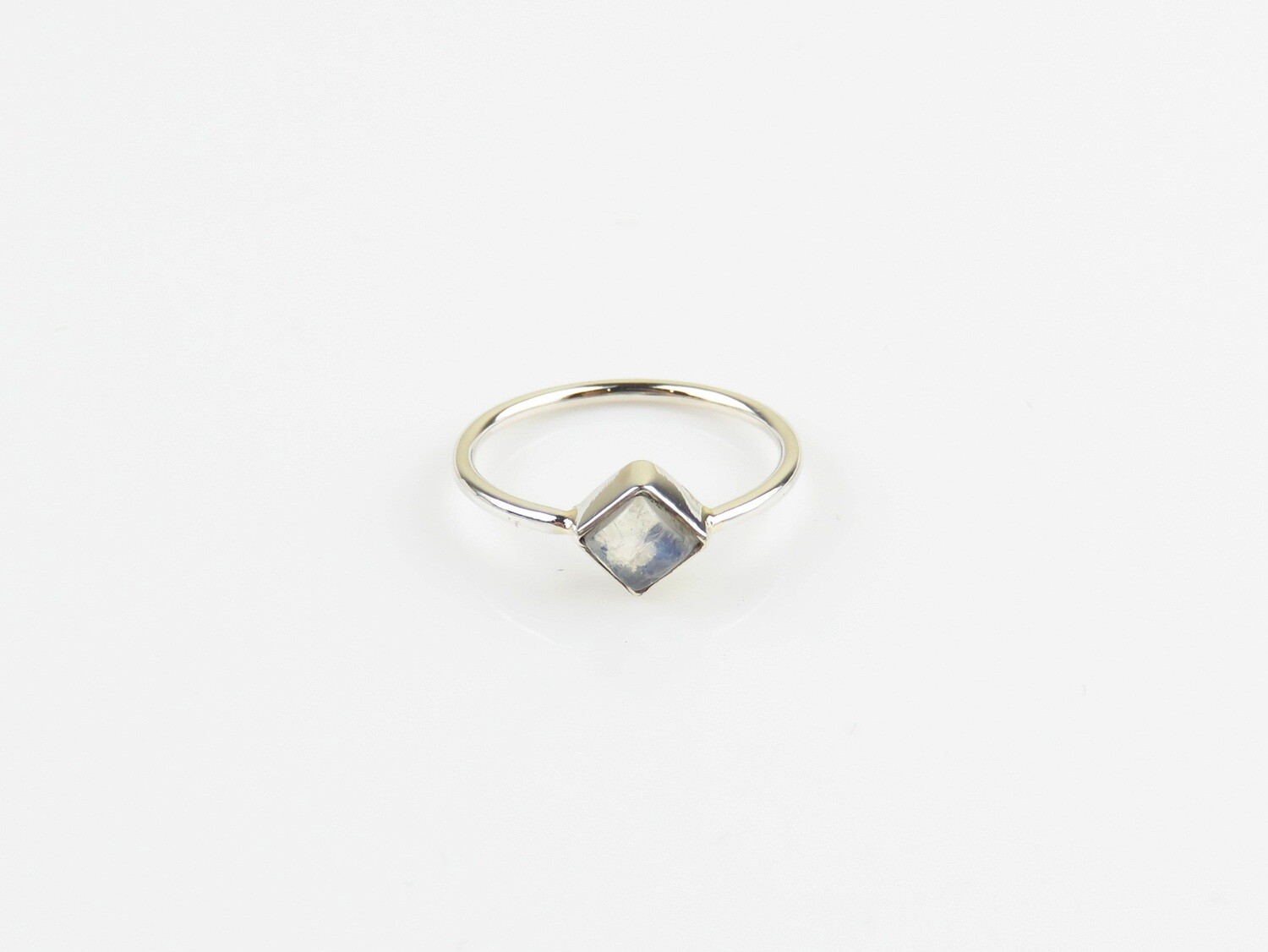 Sterling Silver, Rainbow Moonstone, Gemstone Ring RI-1164