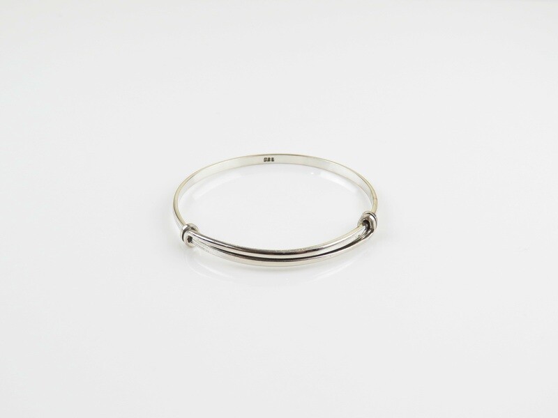 Sterling Silver, Baby Bangle SBB-679