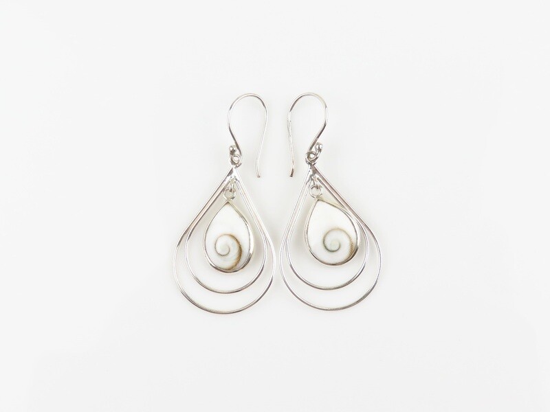 Sterling Silver, Shell, Dangle earrings SSE-161