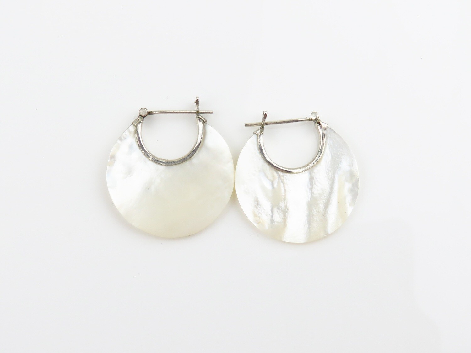 Sterling Silver, White Shell, Hoop Earrings SSE-166