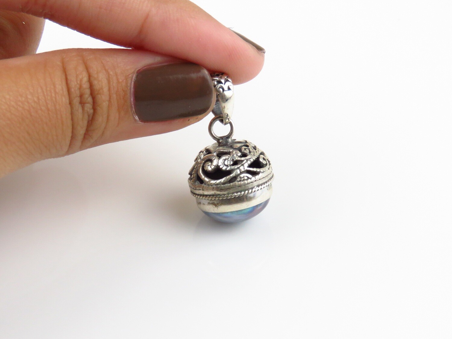 Sterling Silver, Mabe Pearl Pendant SP-1263