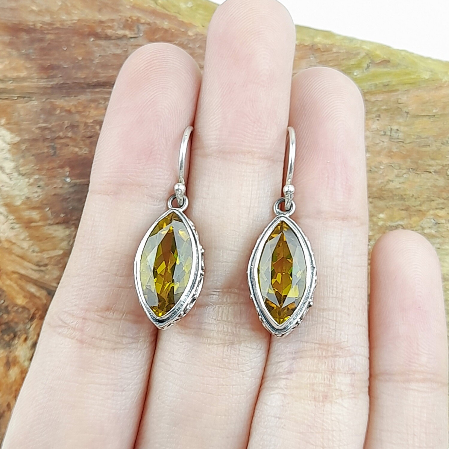 Sterling Silver, Citrine Gemstone,  Bali Design, Dangle Earrings ERG_508