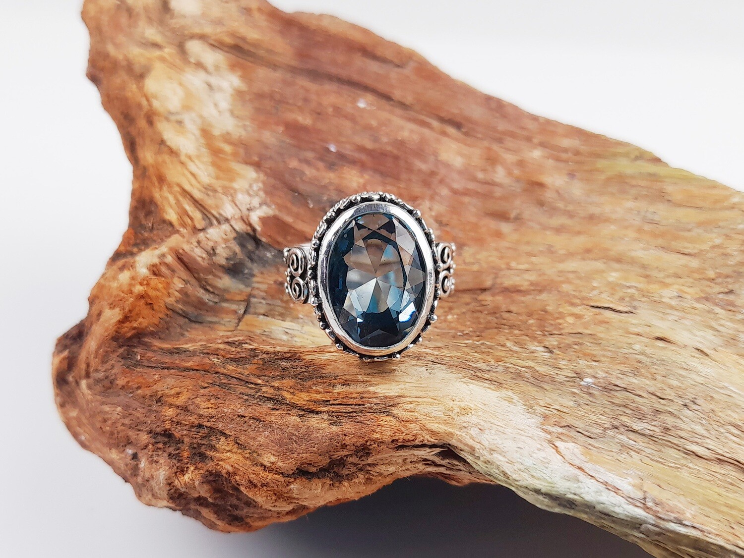 Sterling silver, Blue topaz, Bali motif ring R_1115