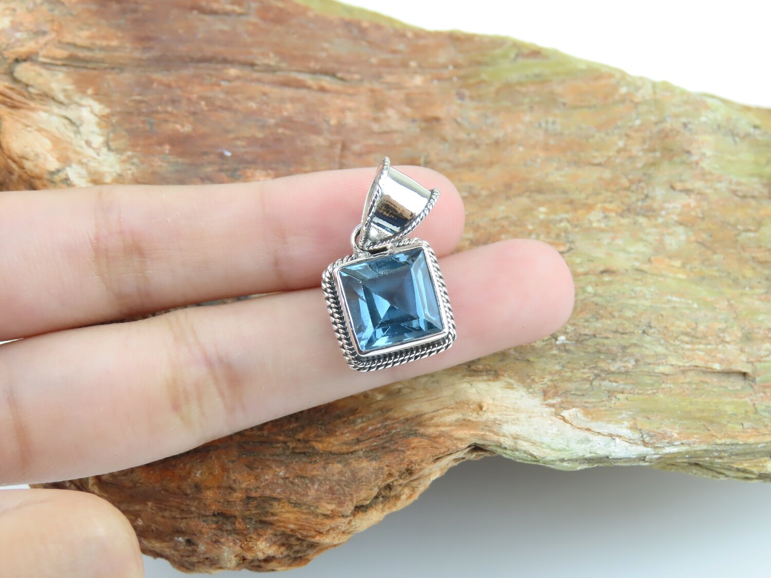 Sterling silver, Blue topaz, Gemstone pendant