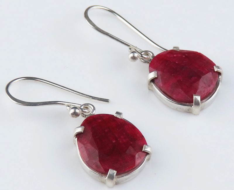 Sterling Silver Round Shape Ruby Gemstone Dangle Earring BERG_544J