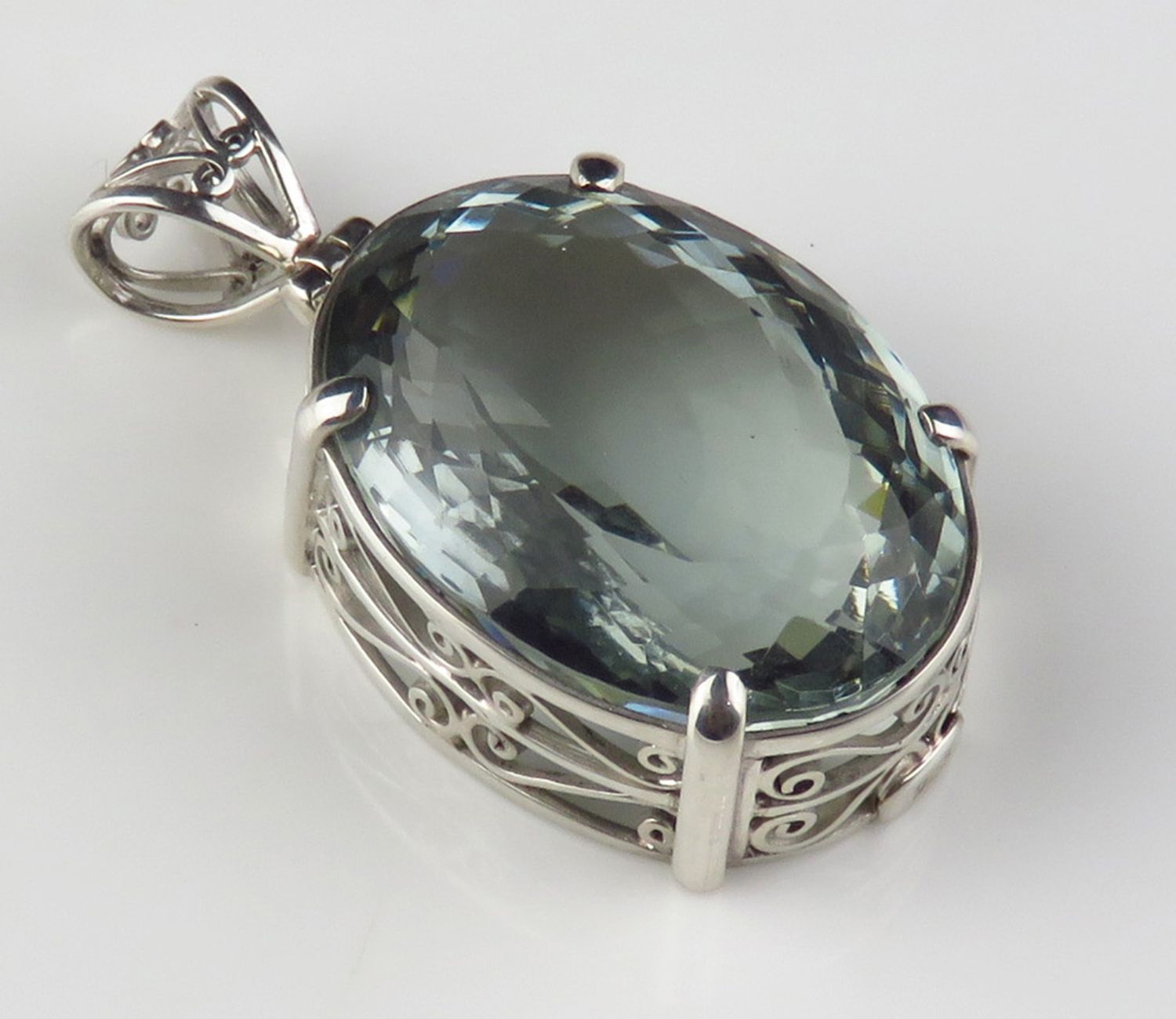 Sterling Silver Oval Shape Green Amethyst Gemstone Pendant BGP_1076J