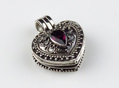 Sterling Silver Garnet Gemstone Hearth Shape Locket pendant BGP-1062J