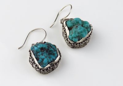 Sterling Silver Natural Turquoise Gemstone Dangle Earring BERG-243J