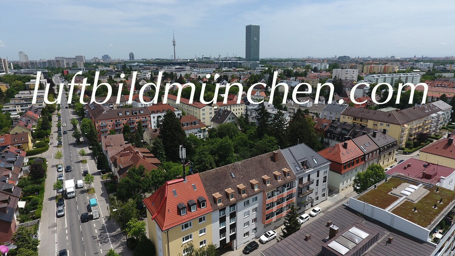 Luftbildfoto, Luftaufnahme, Luftbild, Foto mit Drohne, München, Foto von oben, Innenstadt, Moosach, Olympiaturm, Abbachstrasse, O2 Tower