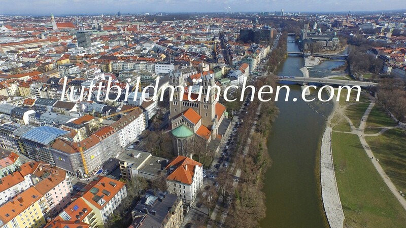 Luftbildfoto, Luftaufnahme, Luftbild, Foto mit Drohne, München, Foto von oben, Innenstadt, Bürogebäude, Wohngebiet, Maximiliankirche, Isar, Deutsches Museum