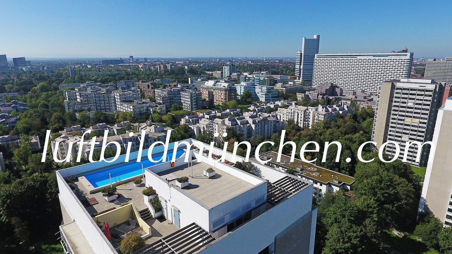 Luftbildfoto, Luftaufnahme, Luftbild, Foto mit Drohne, München, Foto von oben, Wohngebiet, Arabellapark, Bogenhausen, Hypo Hochhaus, Hochhaus,