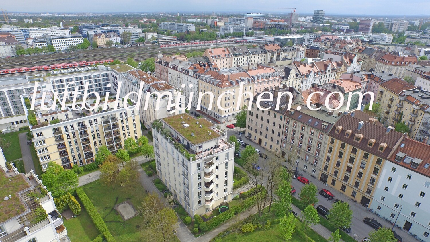Luftbildfoto, Luftaufnahme, Luftbild, Foto mit Drohne, München, Foto von oben, Wohngebiet, Haidhausen, Ostbahnhof,