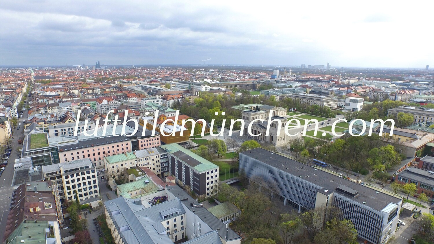 Luftbildfoto, Luftaufnahme, Luftbild, Foto mit Drohne, München, Foto von oben, Wohngebiet, Innenstadt, Königsplatz, Maxvorstadt,