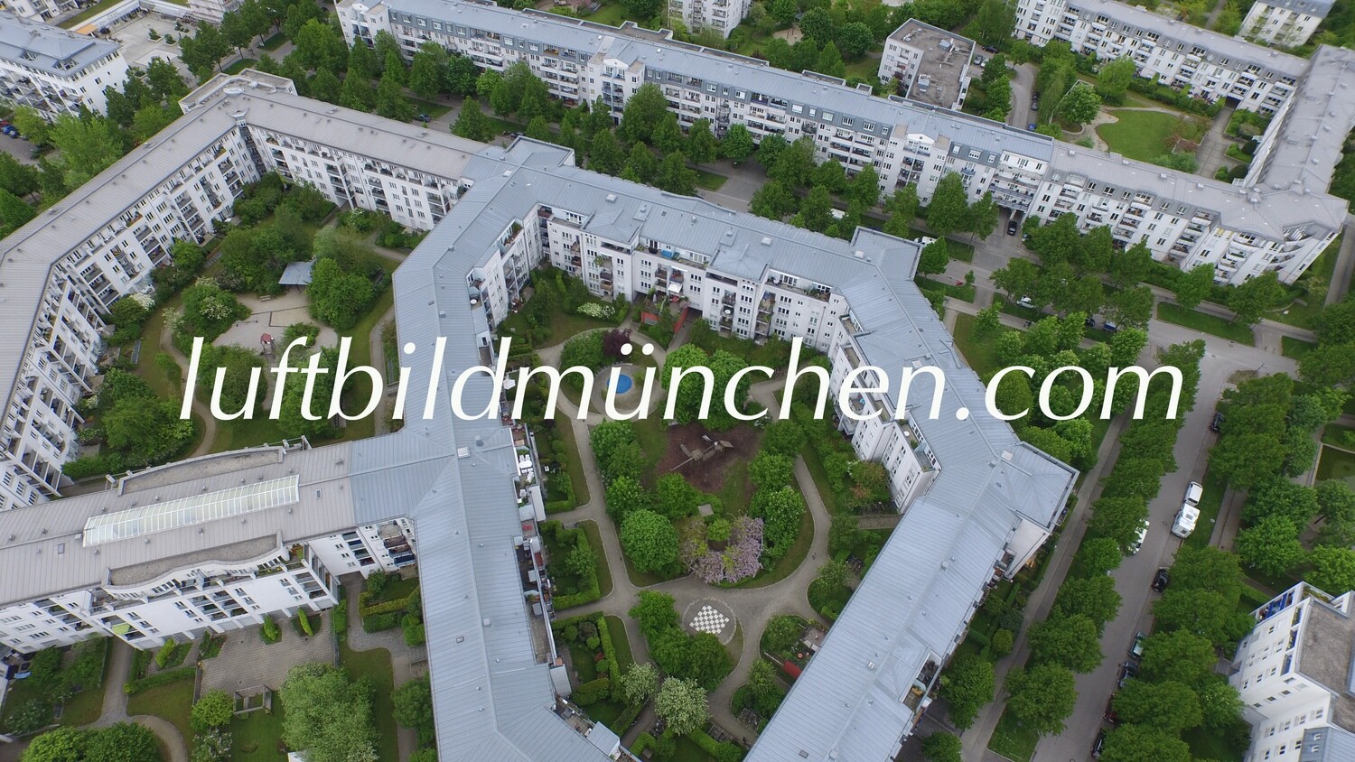 Luftbildfoto, Luftaufnahme, Luftbild, Foto mit Drohne, München, Foto von oben, Wohngebiet, Oberfoehring, Spilhofstrasse, Taimerhofstrasse