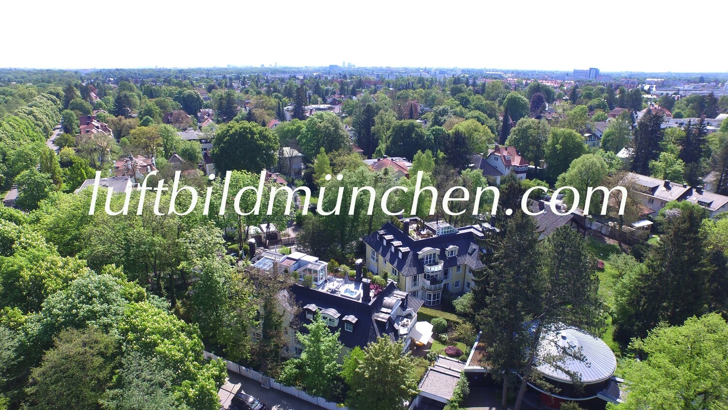 Luftbildfoto, Luftaufnahme, Luftbild, Foto mit Drohne, München, Foto von oben, Wohngebiet, Obermenzing