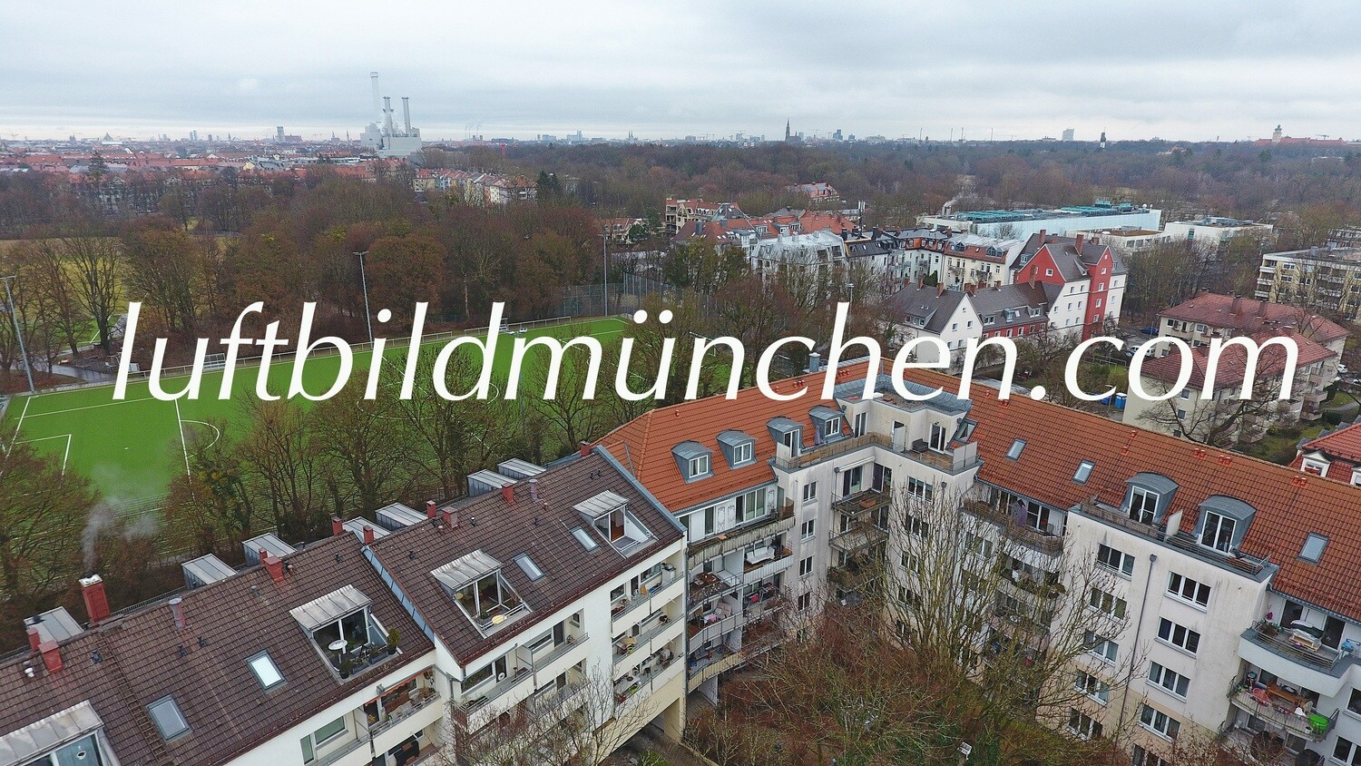 Luftbildfoto, Luftaufnahme, Luftbild, Foto mit Drohne, München, Foto von oben, Wohngebiet, Thalkirchen,