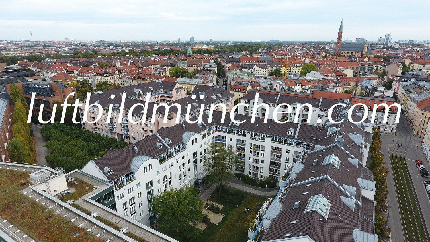 Luftbildfoto, Luftaufnahme, Luftbild, Foto mit Drohne, München, Foto von oben, Wohngebiet, Zentrum, Haidhausen, Gasteig, Frauenkirche,