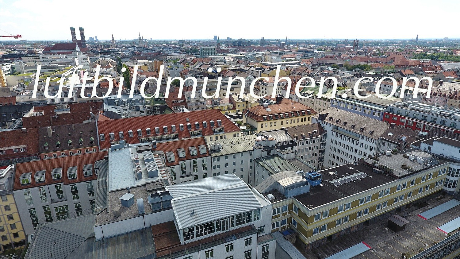 Luftbildfoto, Luftaufnahme, Luftbild, Foto mit Drohne, München, Foto von oben, Zentrum, Altstadt, Schwanthalerstrasse, Frauenkirche, Bahnhofsviertel, Innenstadt, Wohngebiet