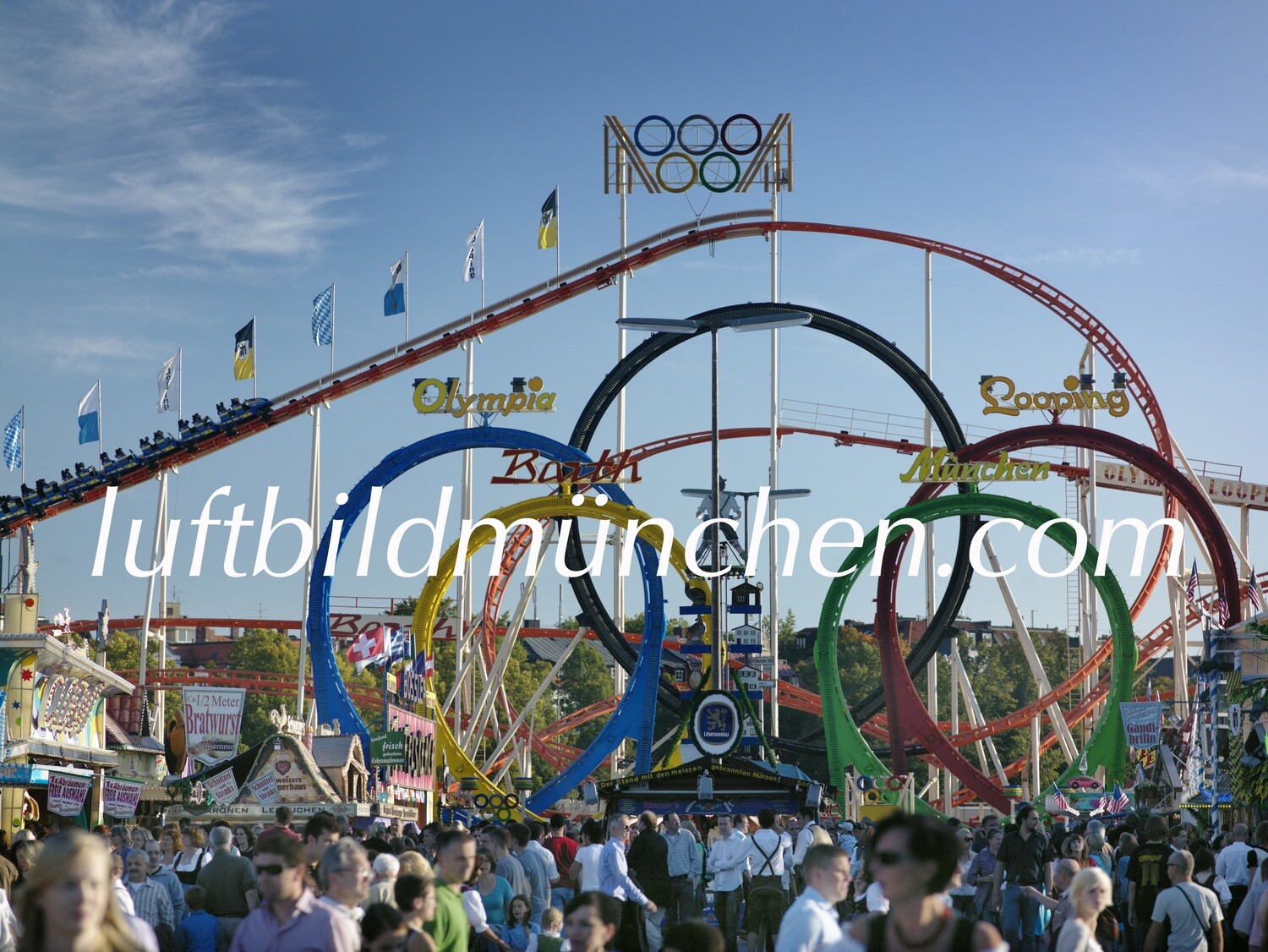 München, Innenstadt, Wohngebiet, Oktoberfest, Wiesn, Karussell, Achterbahn,