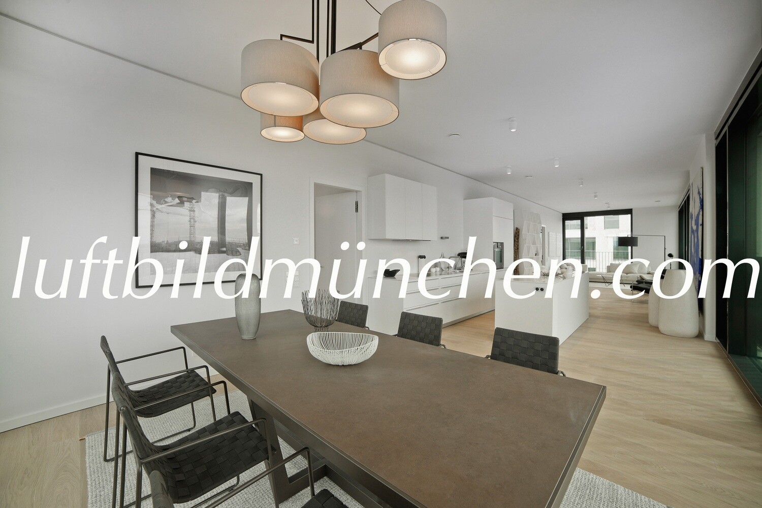 München, Bayern, Wohngebiet, Schwabinger Tor, Schwabing, Hochhaus, Luxuswohnung, Neubau, Dachterrasse, Fassade, Penthouse, Appartement, Blick über München, Olympiaturm