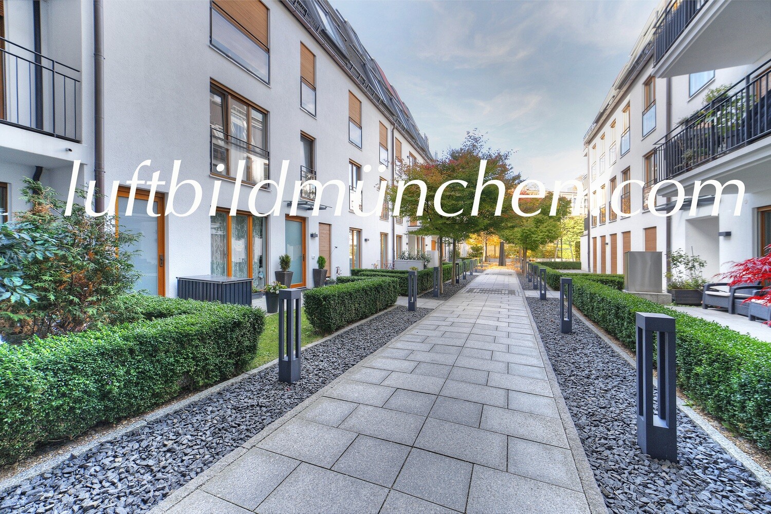 München, Oberbayern, Zentrum, Innenstadt, Bayern, Wohngebiet, Wohnung, Haus, Innenhof, Eingang, Luxuswohnung, Concierge, Concierge Service, Empfang,