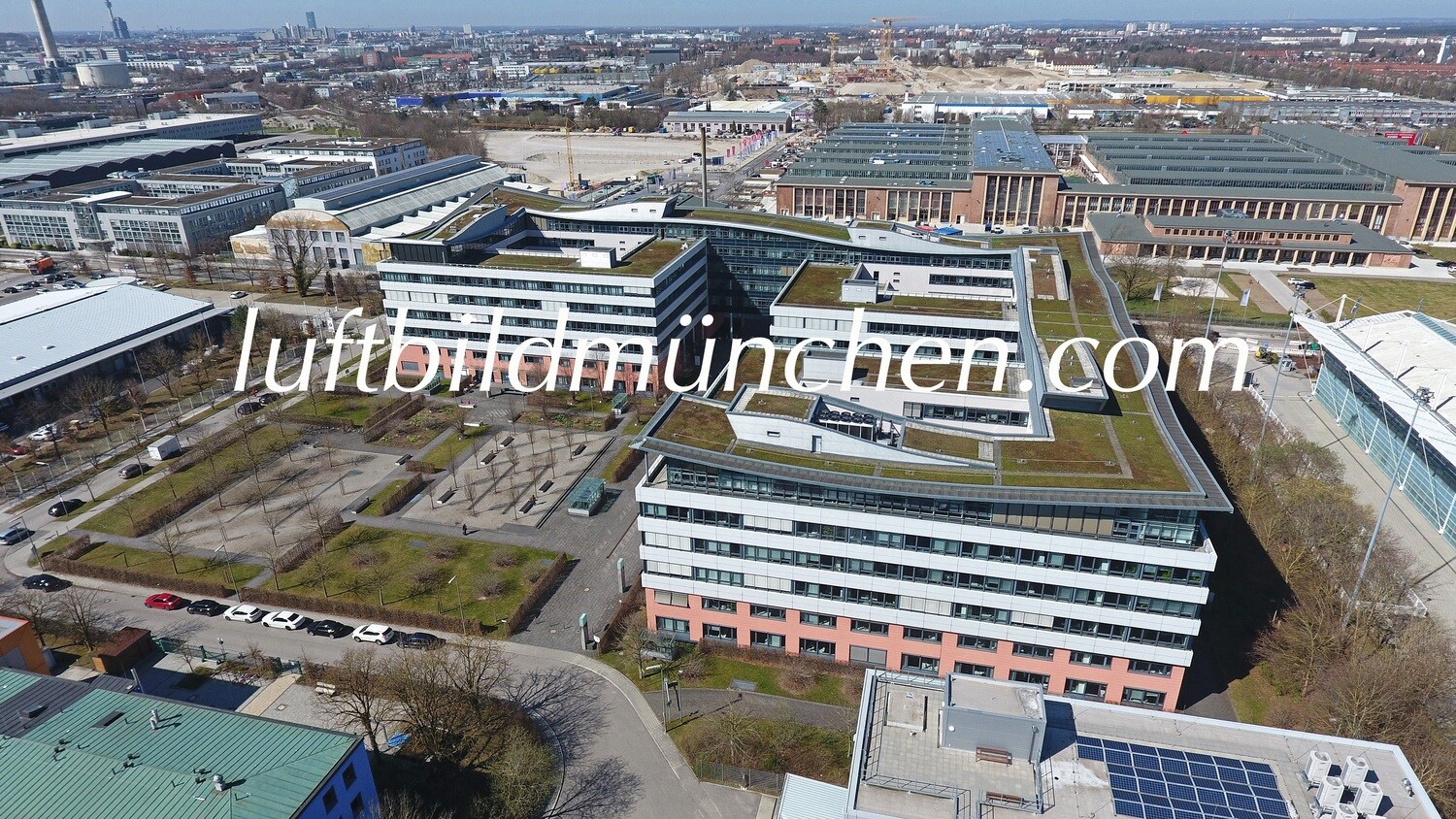 München, Bayern, Wohngebiet, Luftbild, Luftaufnahme, Foto von oben, Drohnenfoto, Drohne, Freimann, Industriegebiet, Kieferngarten,