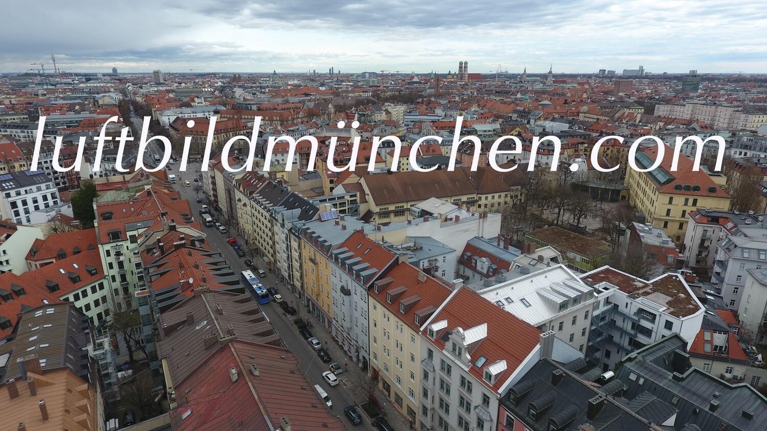 München, Bayern, Foto aus Drohne, Luftbild, Zentrum, Hauptbahnhof, Goetheplatz, Isarvorstadt, Sendlinger Tor Platz, Goethestrasse, Frauenkirche, Ludwigsvorstadt, Altstadt,