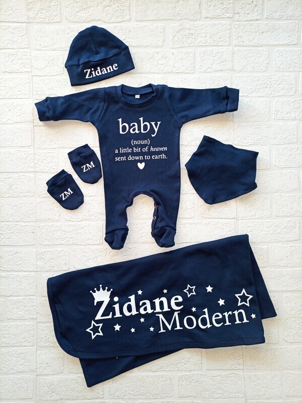 Baby blanket, babygrow, hat bib and mittens set