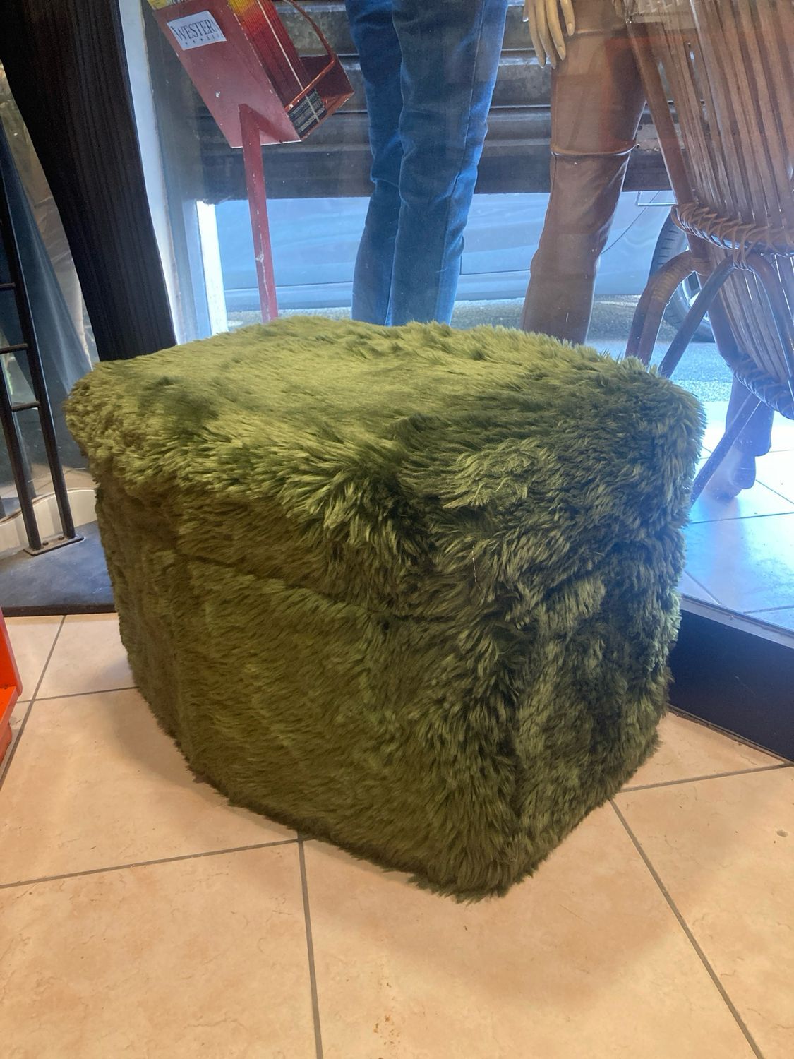 Pouf contenitore/scaletta ‘70