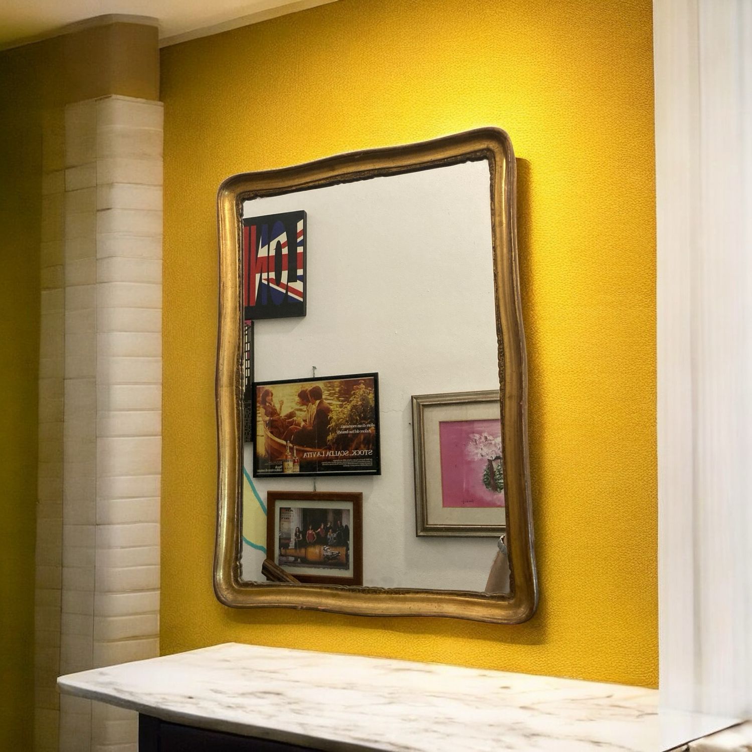 Specchio in legno