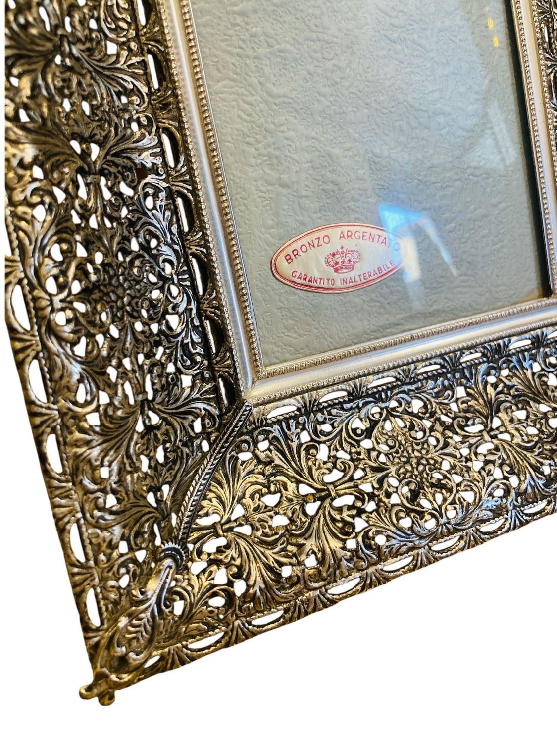 Cornice Portafoto Vintage in Bronzo Argentato Lavorato a Traforo