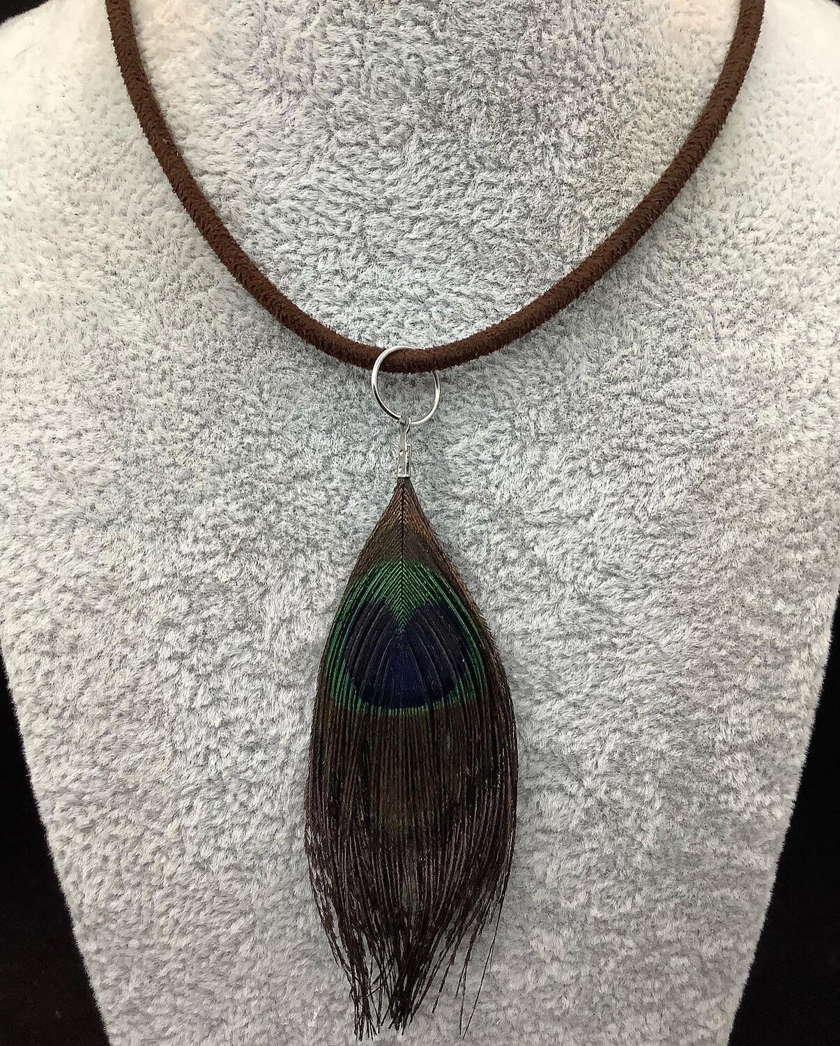 Exotica Peacock Feather Necklace - Style a Go-Go