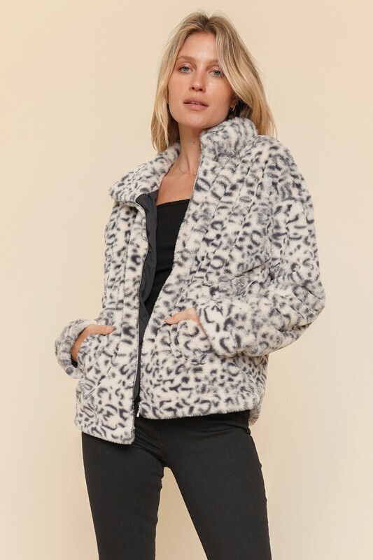 Snow Leopard Faur Fur Coat Snow Leopard Faur Fur Coat