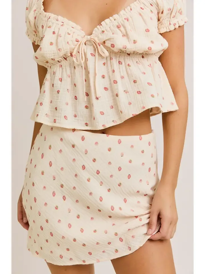 Strawberry Sweetheart Set