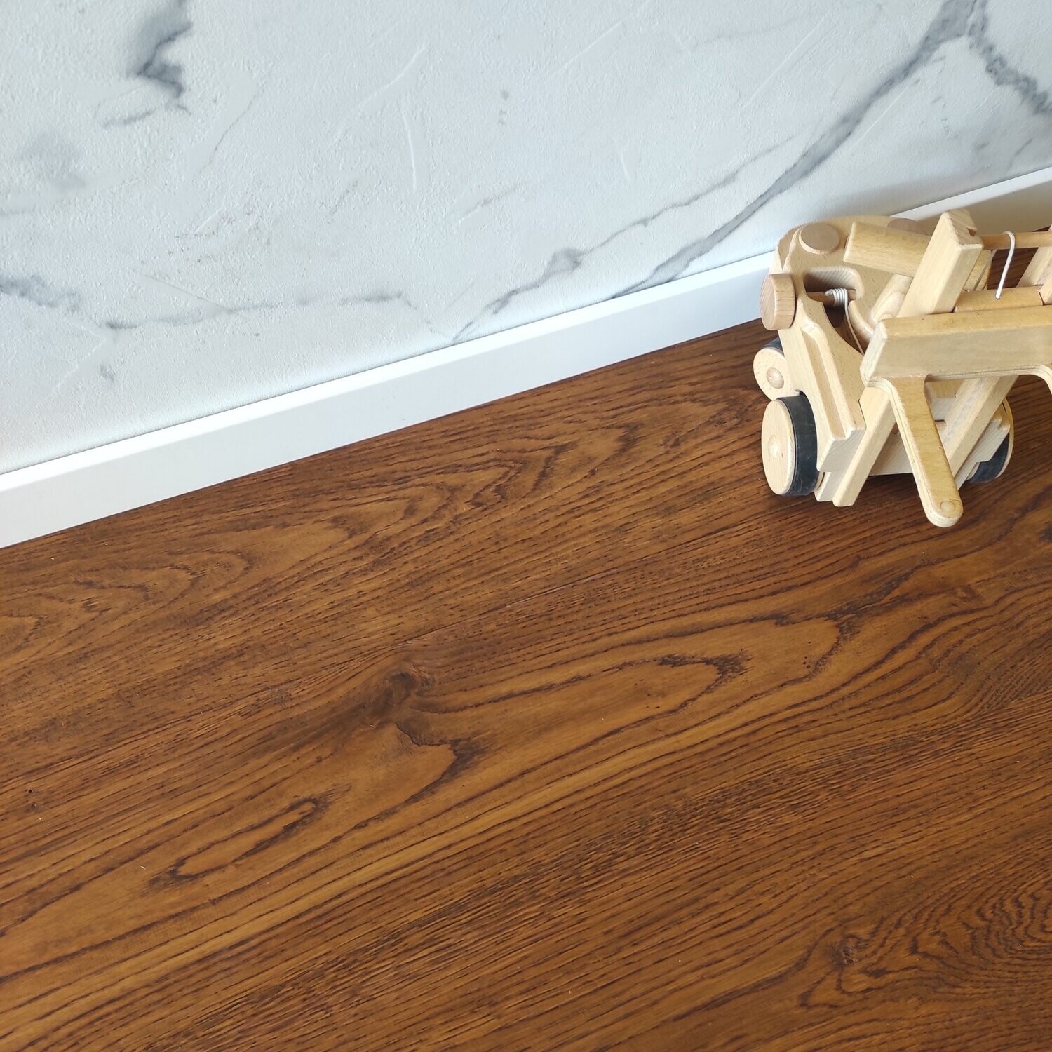 Eiche Landhausdiele Click Parkett geräuchert handgehobelt geölt, 39,80€/m²