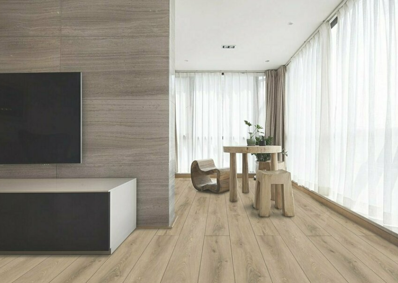 Klick Vinylboden 5 mm Bol
 mit aufkaschierter Unterlage,
16,90€/m²