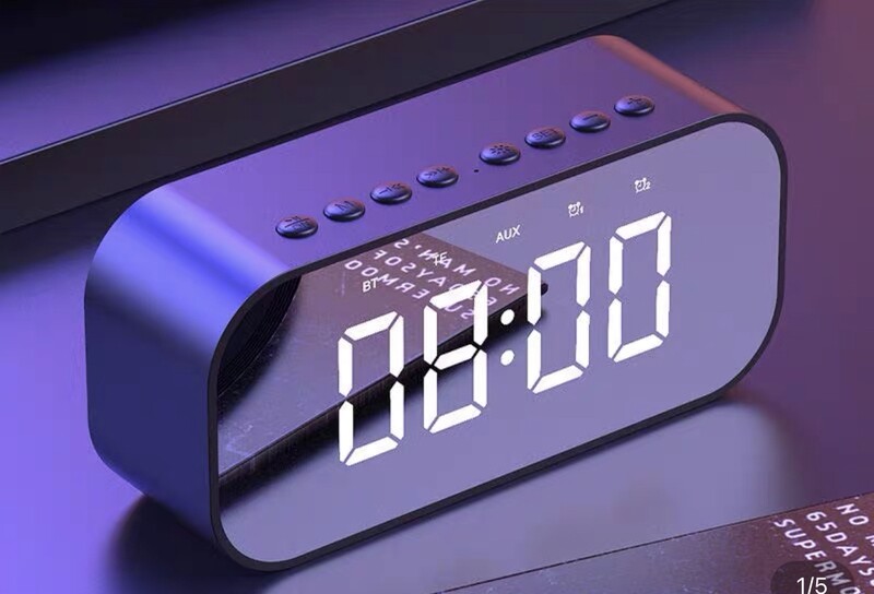 Blue tooth speakers
