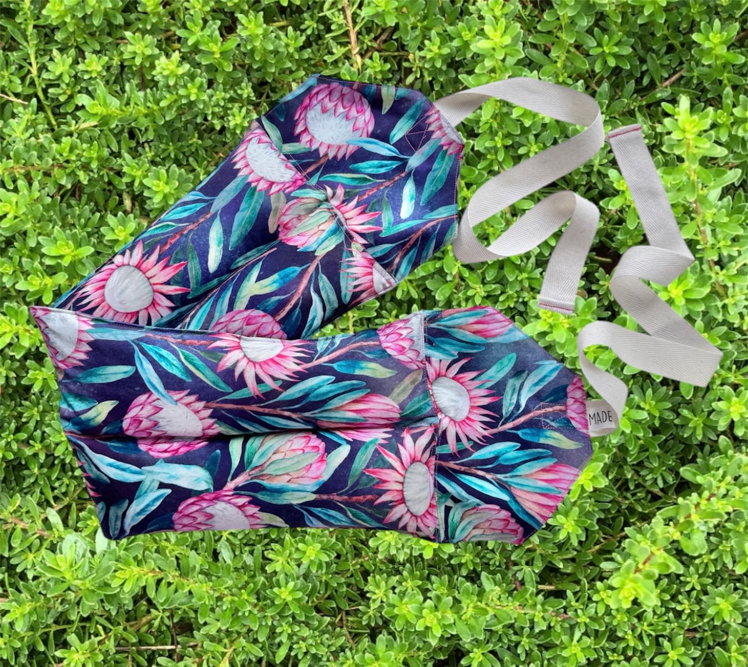 Protea Garden - Wheat Heat Bag - Super Size with Ties