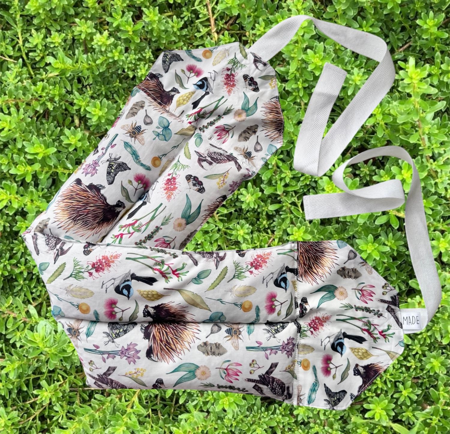 Aussie Bush White - Wheat Heat Bag - Super Size with Ties