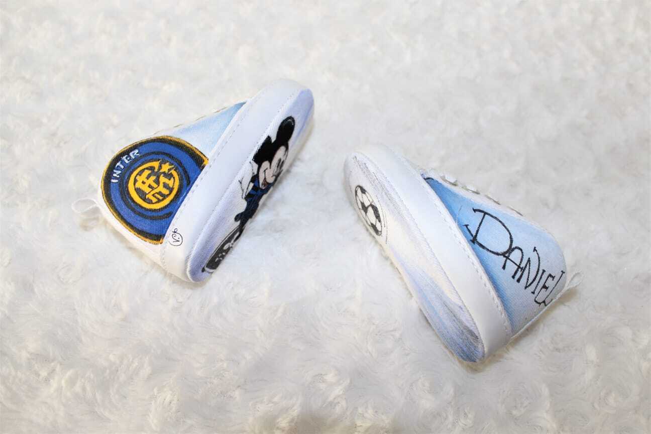 Scarpine neonato personalizzate dipinte a mano Inter